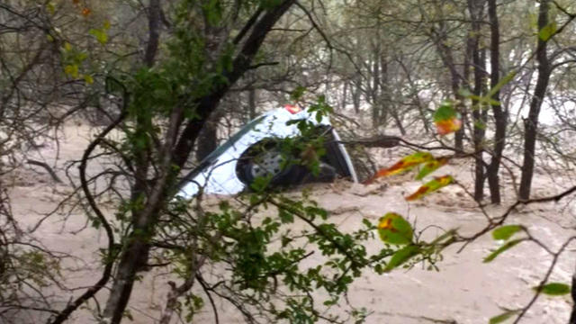 en-1031-villafranca-fivedeadtexasflooding-06-462158-640x360.jpg 