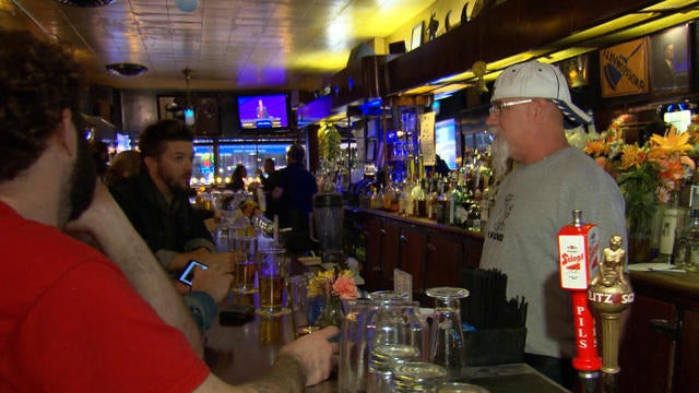 sunmo-bars-1122pic2-469565-640x360.jpg 