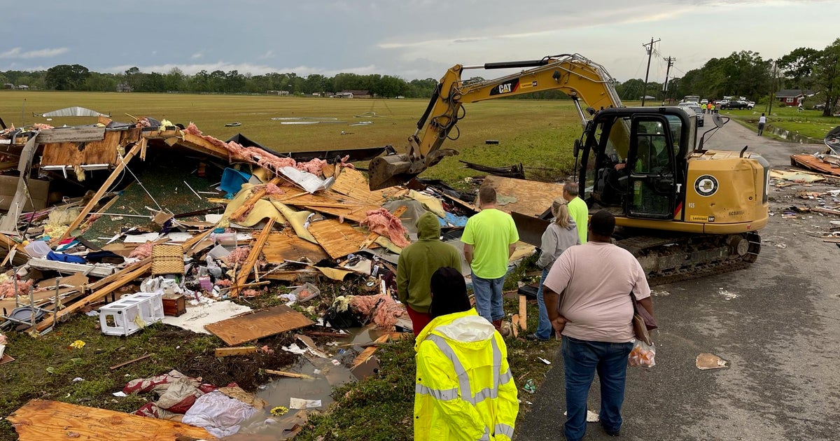 At least two killed as severe weather sweeps through Gulf Coast - CBS News