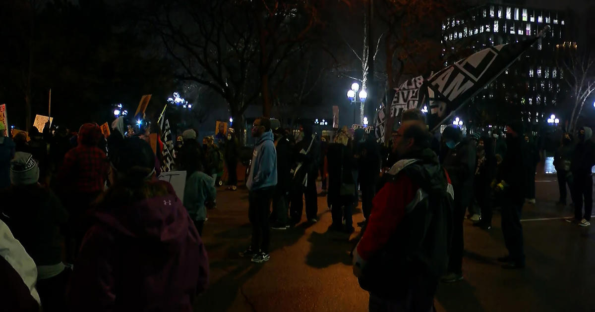 Protesters Rally At Downtown Minneapolis Courthouse, Vow To Show Up Day