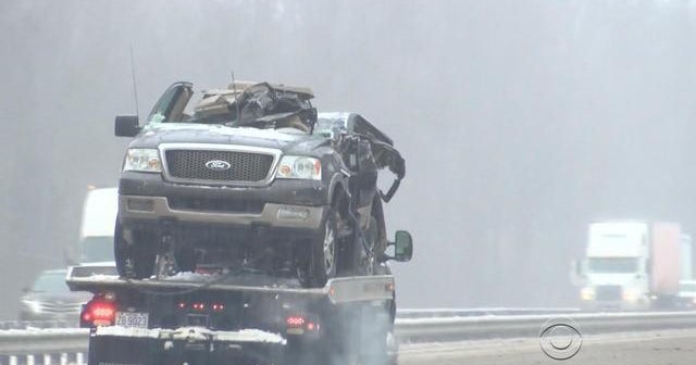 Icy roads cause deadly wrecks in South - CBS News
