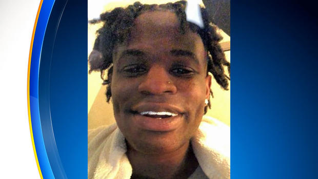 Demetrius Davis, 25, 