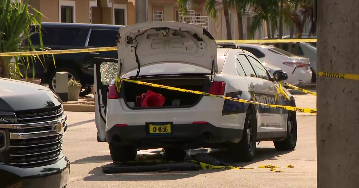 2 People, Dog Shot By Man Who Got Into Gun Battle With Officers In