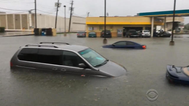 0418-en-villafranca-texasfloods-508484-640x360.jpg 