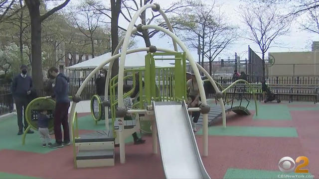 thomas-jefferson-park-playground.jpg 