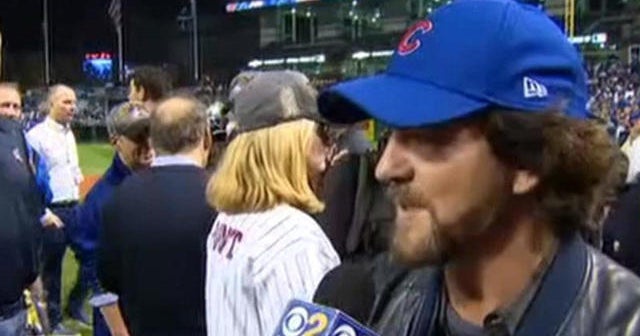 Cubs fan Eddie Vedder reacts to World Series win - CBS News