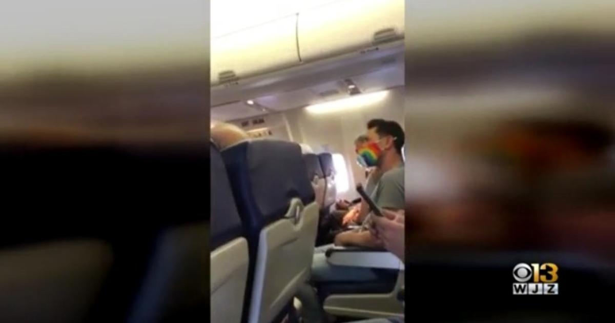 Baltimore Man Says He Was Kicked Off Southwest Flight For Not Wearing Mask While Eating