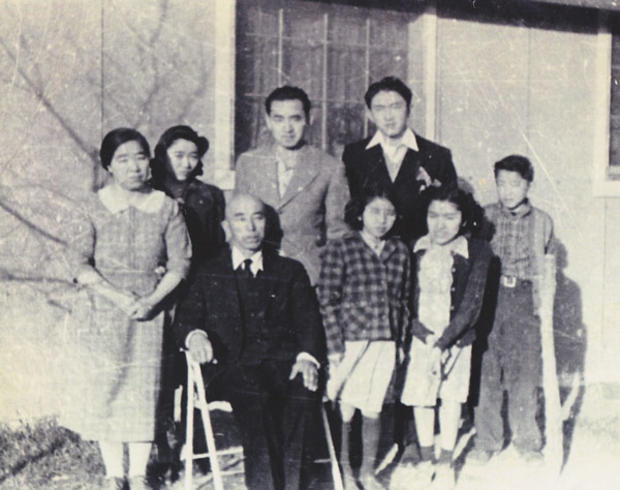 fuchigamos-family-image-1943 
