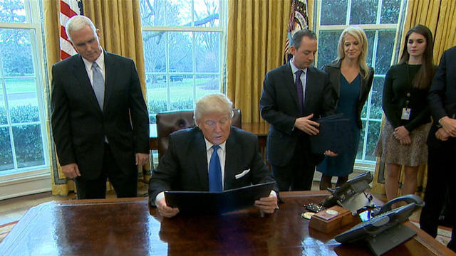 0124-cbsn-eys-trumpexecutiveorders-1237671-640x360.jpg 