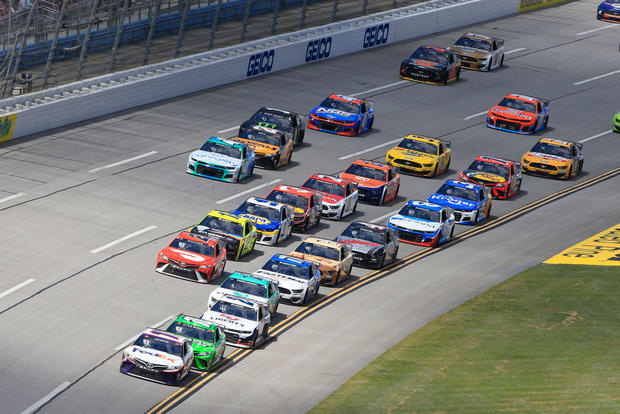 AUTO: APR 25 NASCAR Cup Series - GEICO 500 