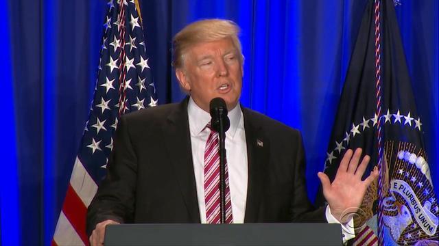 0126-en-trumpmexico-brennan-1239606-640x360.jpg 