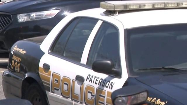 cbsn-fusion-2-new-jersey-police-officers-face-federal-charges-for-assault-thumbnail-702407-640x360.jpg 