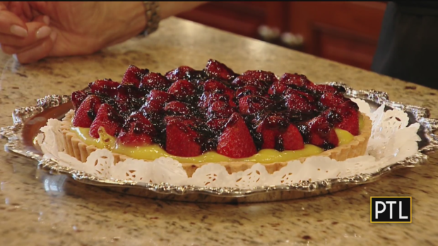 lemon-strawberry-tart 