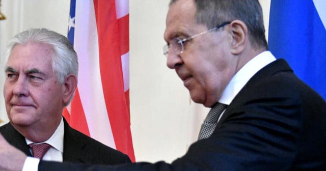 Rex Tillerson meets Vladimir Putin amid rising tensions over Syria