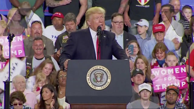 politics-wallfunding6a-051117-1313997-640x360.jpg 
