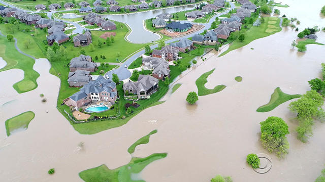 0501-eve-dokoupil-moflooding-1306691-640x360.jpg 