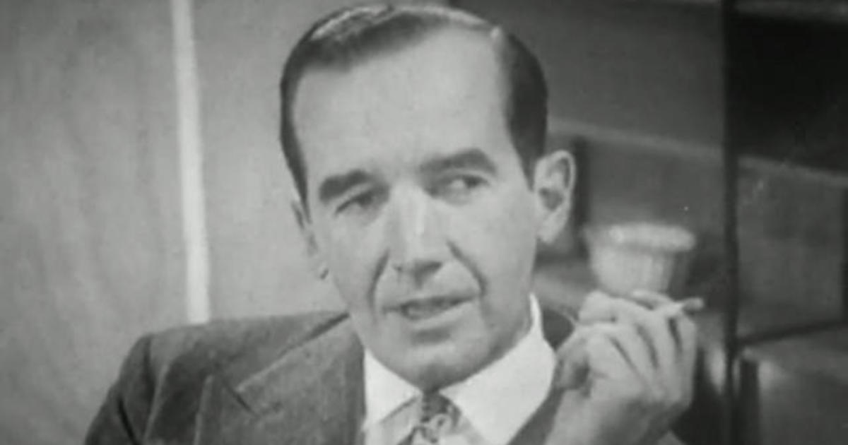 Edward R. Murrow's Prized Trophy Is A BBC Mic - CBS News