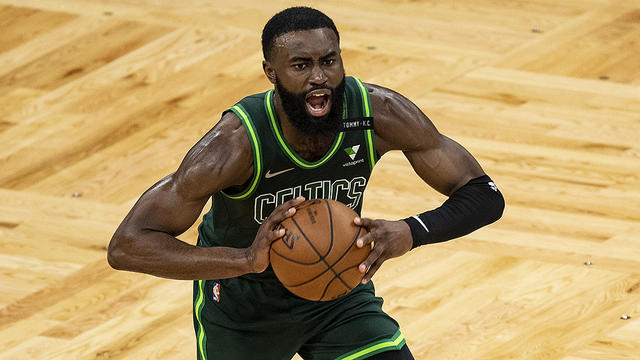 jaylen-brown.jpg 