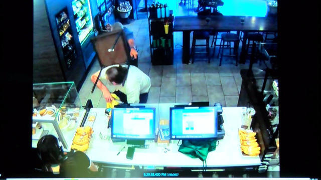 0723-newspath-robber-1360049-640x360.jpg 