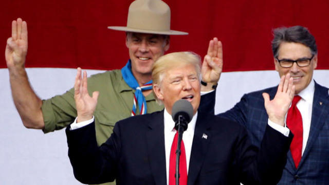 0803-cbsn-trumpvsboyscouts-1366671-640x360.jpg 