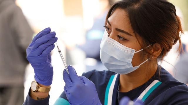 cbsn-fusion-fda-pfizer-covid-vaccine-adolescents-approval-thumbnail-708209-640x360.jpg 
