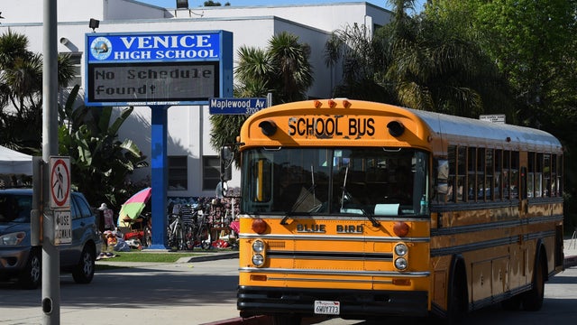 Venice-High-School-Bus.jpeg 