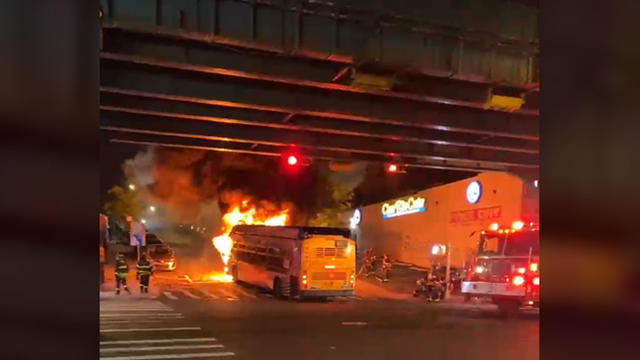 mta-bus-fire.jpg 