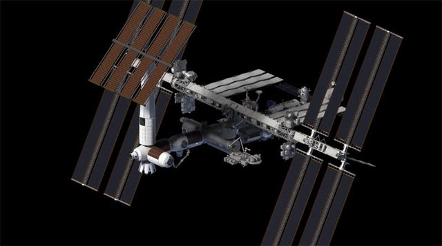051021-axiom-station.jpg