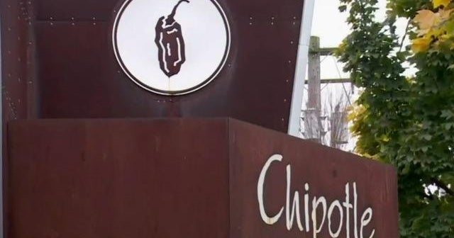 Chipotle bumps average wage to 15 an hour CBS News