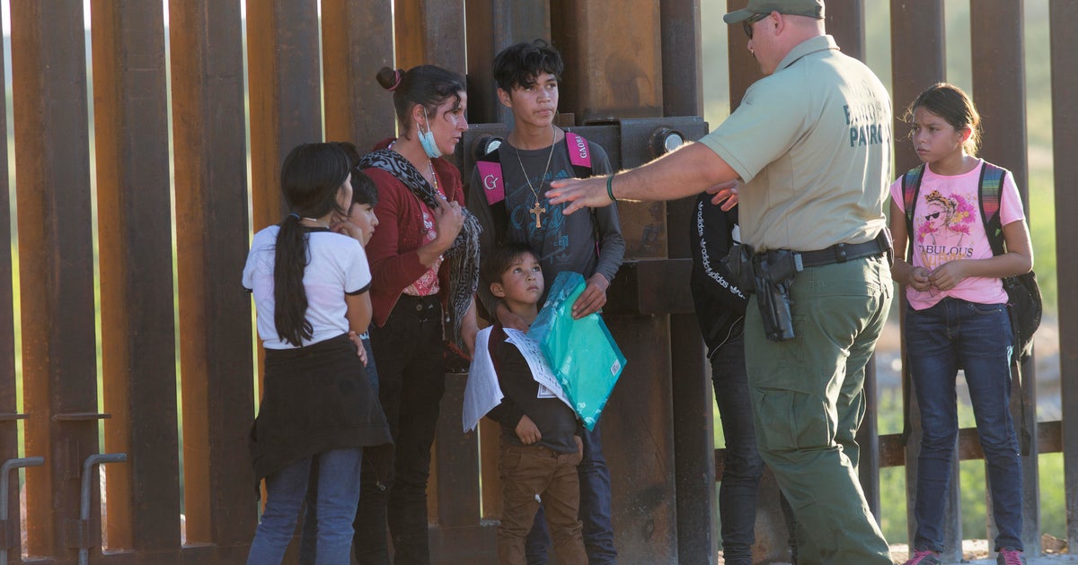 U.S. stops flying migrant families across southern border states amid ...