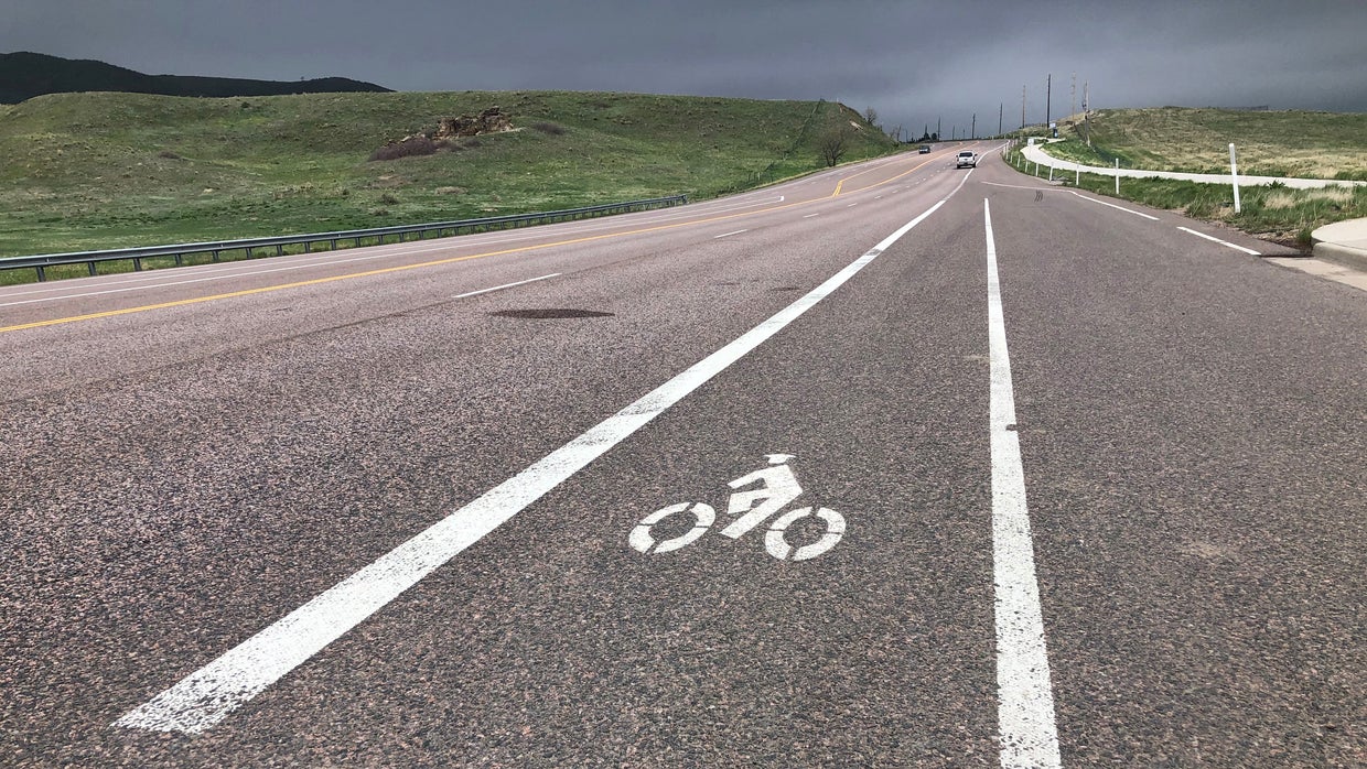 lakewood bicyclist crash 