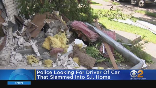 suv-into-home-staten-island.jpg 