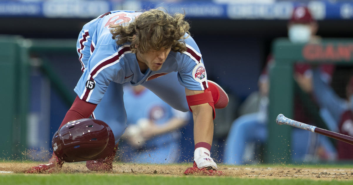 Alcantara tosses 2-hit ball, leads Marlins past Phillies 6-0