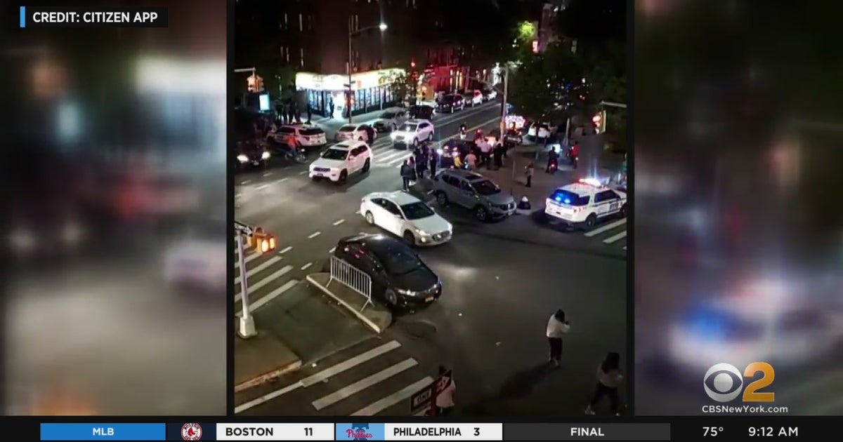 Teen In Custody After 2 Hurt In Shooting Outside Brooklyn Restaurant ...