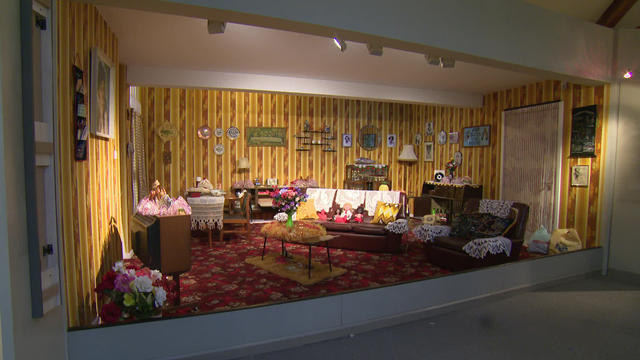 museumofhomesuburbanlivingroom-721301-640x360.jpg 