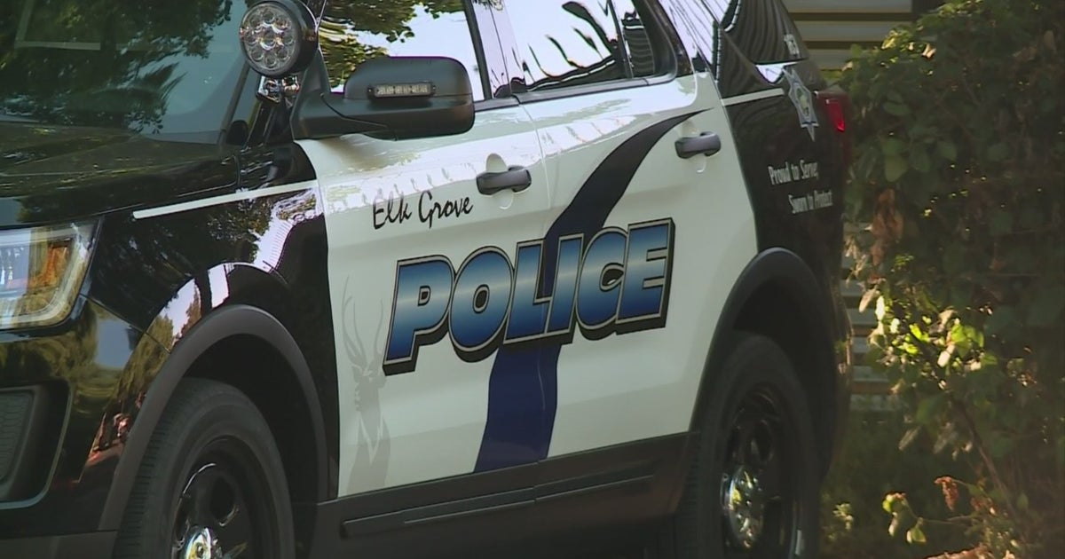 Man, 72, struck and killed by car in Elk Grove