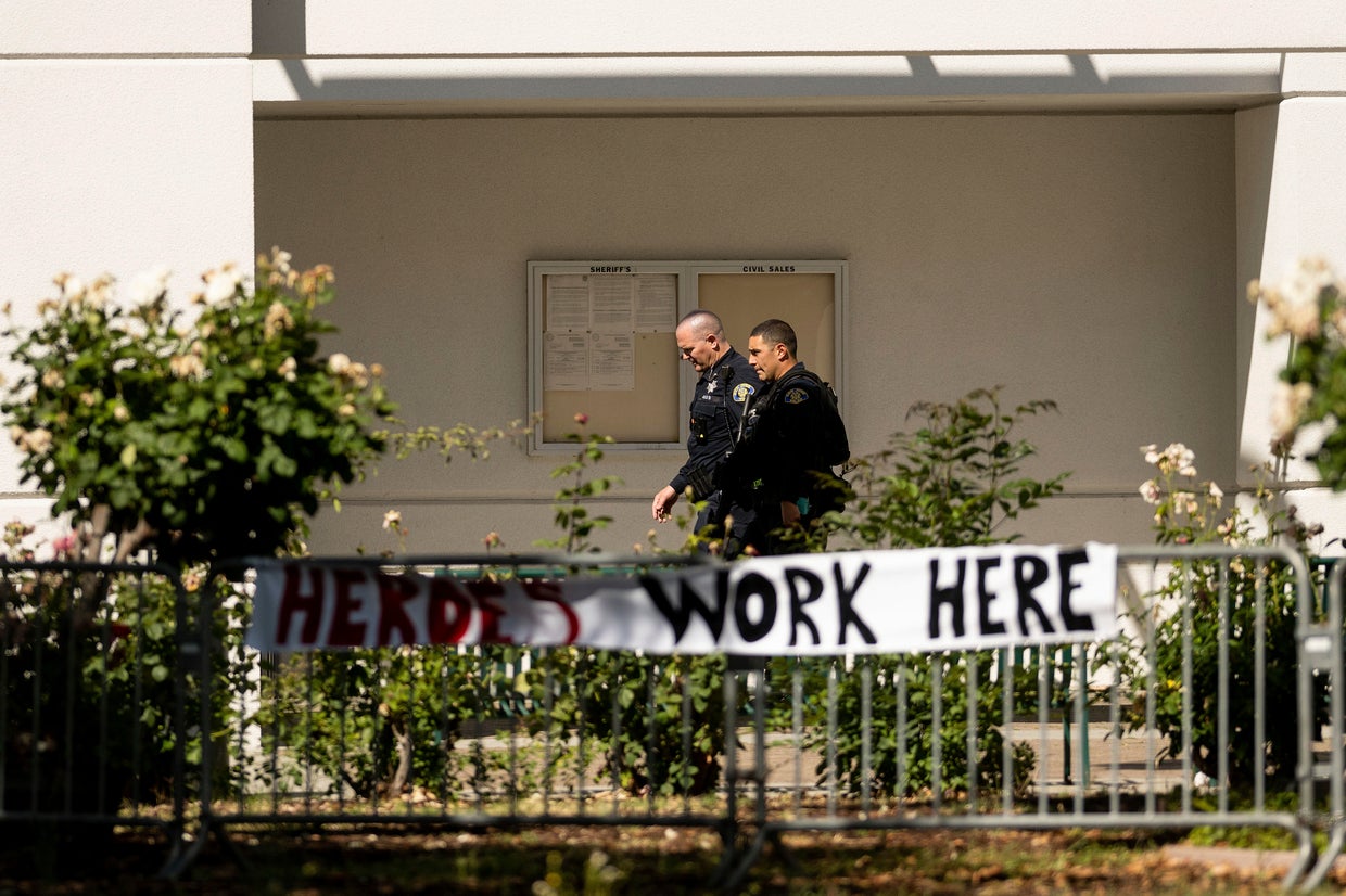9 people killed, suspect dead in San Jose shooting