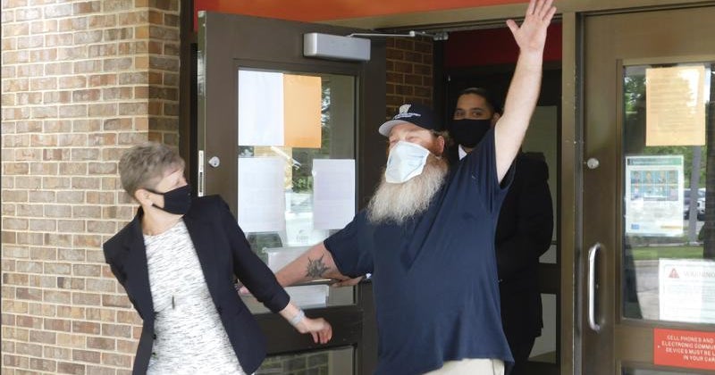Michigan Man Exonerated Of Murder After 32 Years In Prison - CBS Detroit