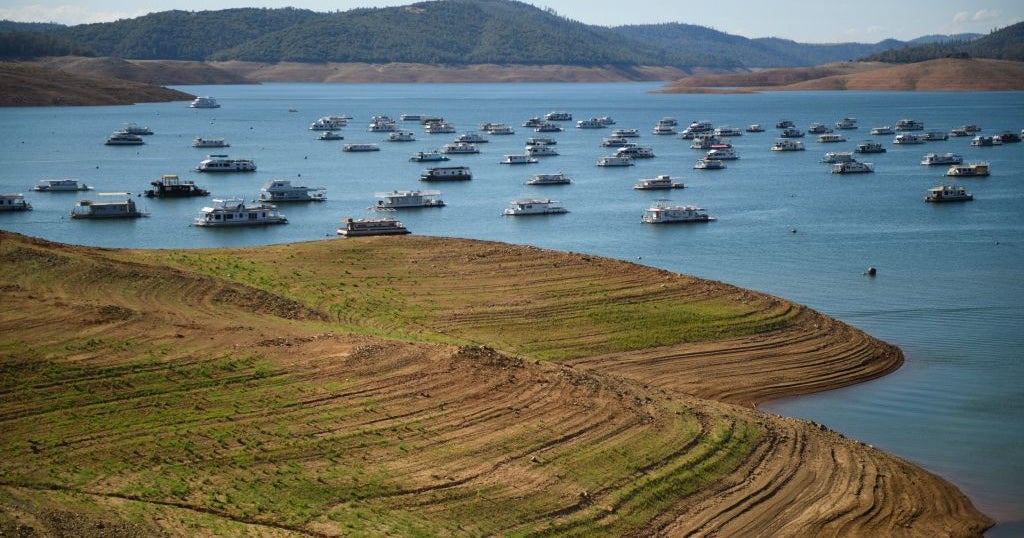 Drought ravages California's reservoirs ahead of hot summer