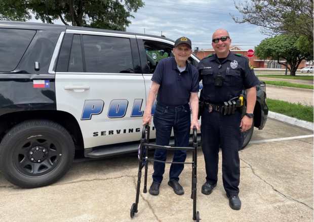 Clifford Stump and Senior Corporal Langlois 