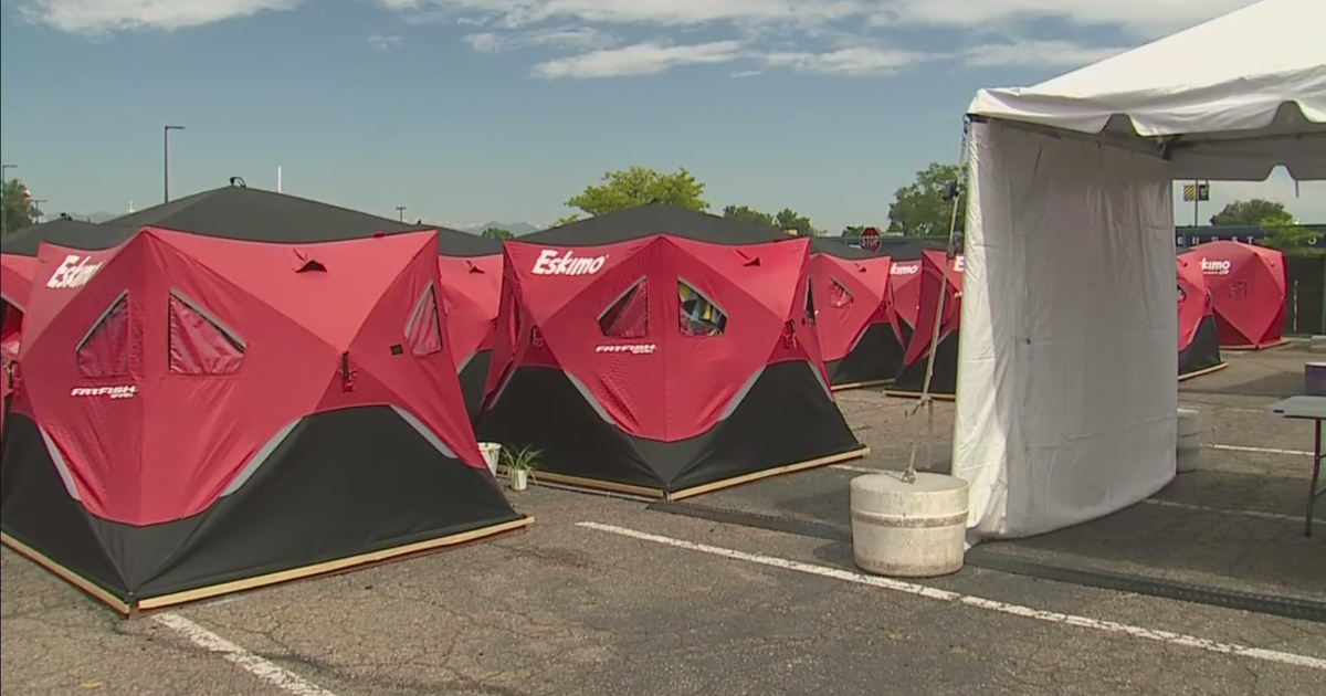 New 'safe outdoor space' in Denver will provide heated tents, bathrooms,  food and more - CBS Colorado