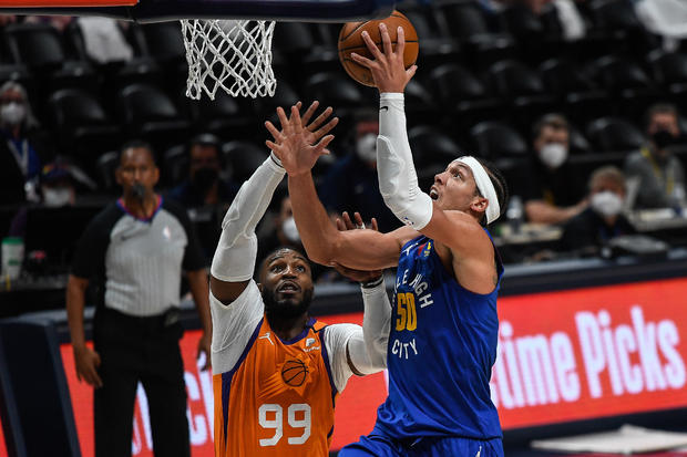 Phoenix Suns v Denver Nuggets - Game Three 