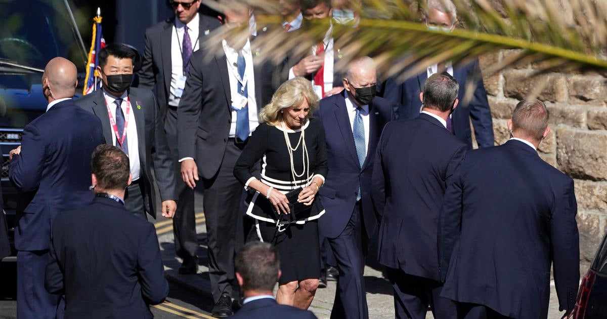 Cathedral aisles bulge as president attends mass – Twin Cities