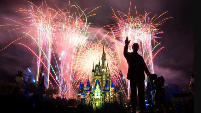 Disney-Fireworks.jpg 