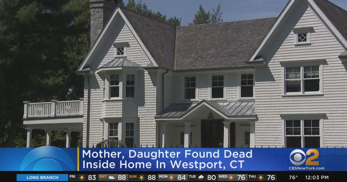 Police Mother 7 Year Old Daughter Found Dead Inside Westport Connecticut Home Cbs New York 6350