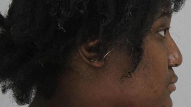7-Year-Old Fatally Stabbed In Dallas, Woman Arrested - CBS Texas