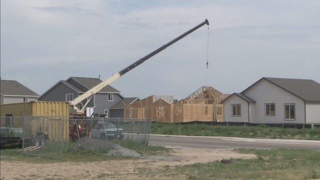 POWER OUTAGES 5PKG.transfer_frame_621 