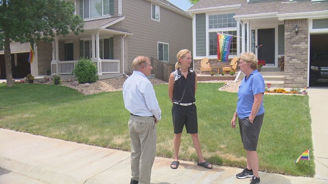 PRIDE FLAG SHREDDED 6PKG.transfer_frame_577 