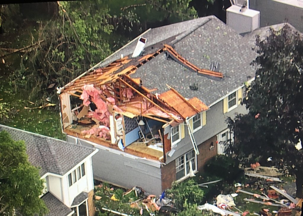 Chicago Weather: Photos Of Damage After Tornado Slams Naperville ...