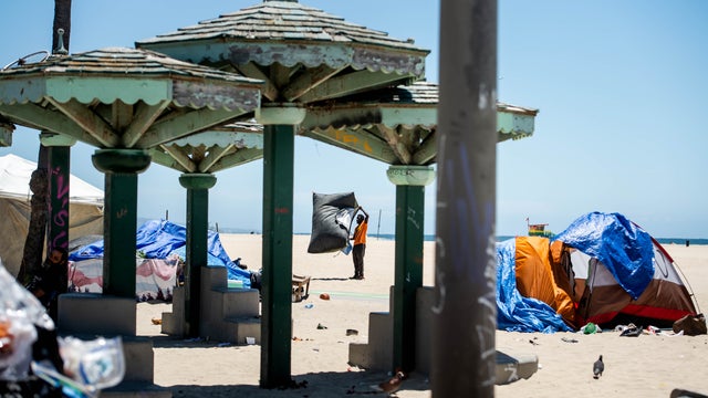 homeless-camp-venice.jpg 